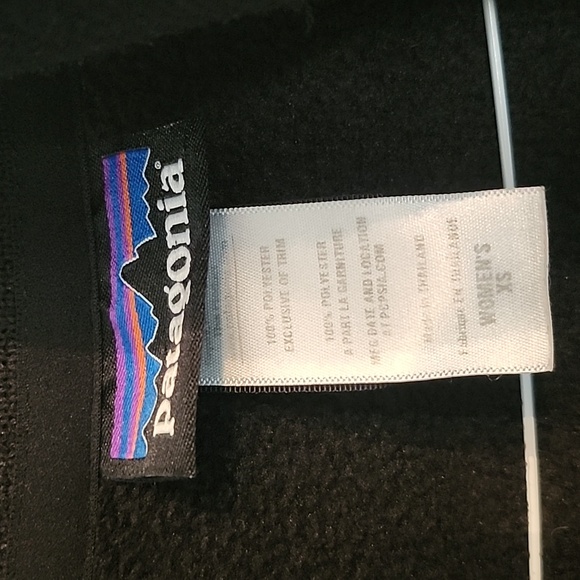 Patagonia Women's Black Coat Extra Small - Picture 2 of 6